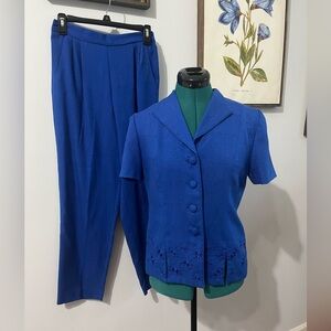 Vintage Koret suit size 6P